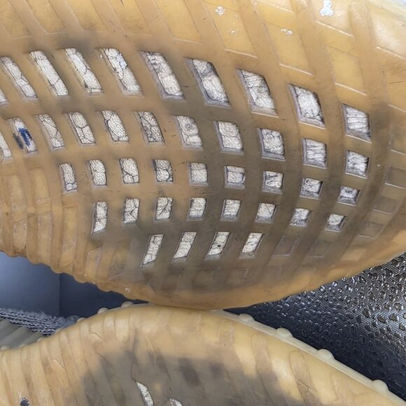 adidas Yeezy Boost 350 V2 Zyon Men's Size US 10.5 - Picture 10 of 11